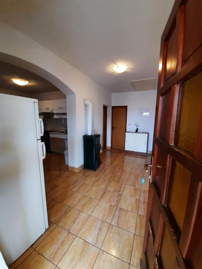 Anita Apartment Vir Exterior foto